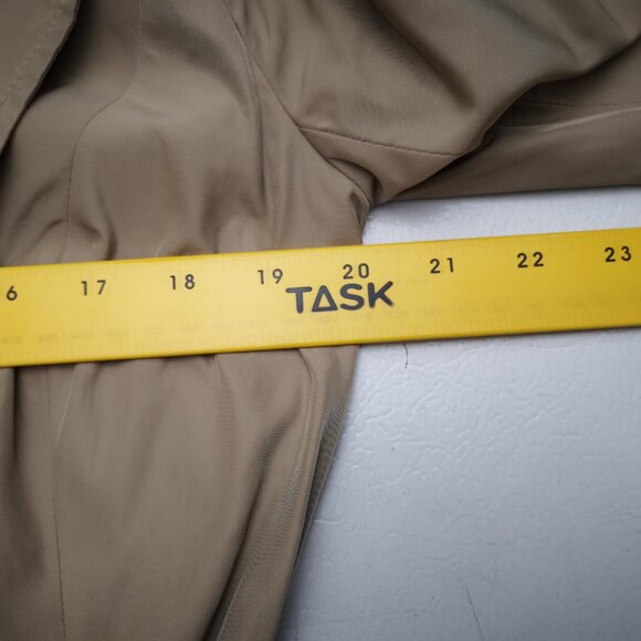 Ricki's Ladies Size Small Tan Lined 1 Button Closure Belted Trench Coat - Picture 7 of 12